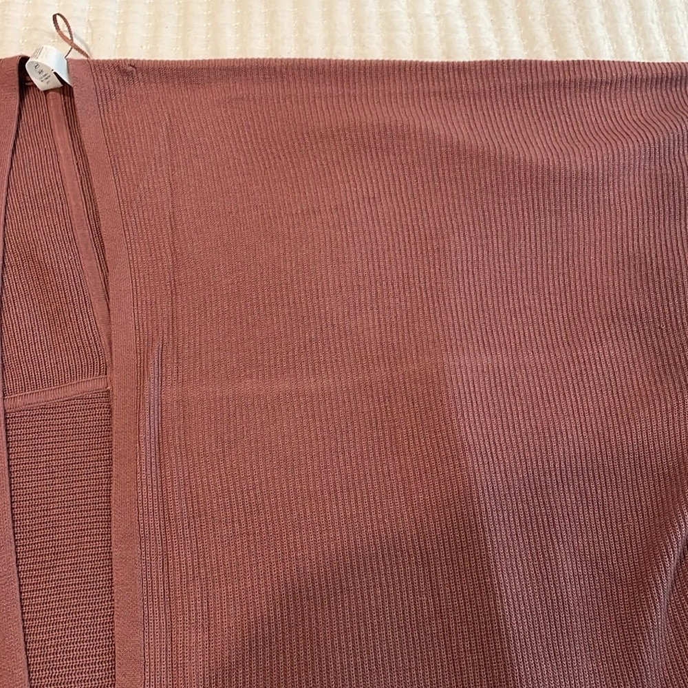 Lululemon Cashlu Knit Textured Wrap - Picture 11 of 11